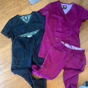 2 sets Dickies womens scrubs (black) (wine) XXS Petite